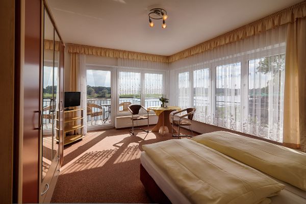 Elbterrassen Zu Brambach (Dessau-Roßlau - Dessau)